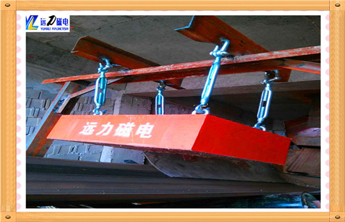 懸掛式永磁除鐵器，四川懸掛式永磁除鐵器生產(chǎn)_四川懸掛式永磁除鐵器生產(chǎn)rcy型多少錢(qián)_使用說(shuō)明書(shū)原理型號